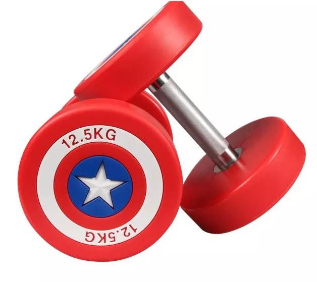 „Captain America“ hanteliai tapo nauju fitneso pramonės favoritu